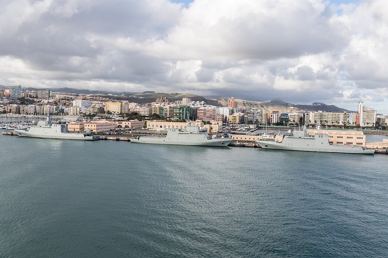 'P41' 'P43' 'P44' Gran Canaria 1802 (53226279998).jpg
